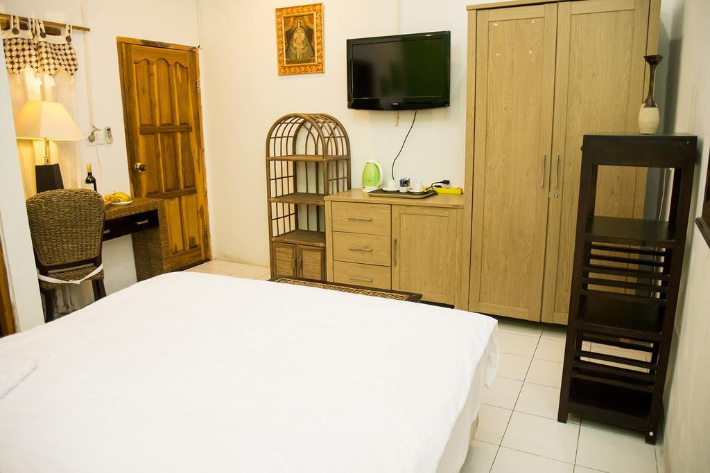 Casa Do Sandalo Boutique Guest House Dili Exterior foto